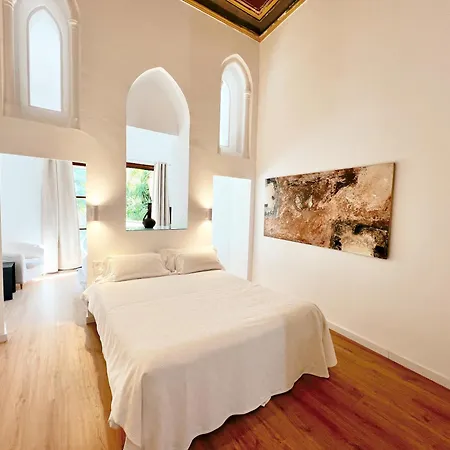 Petit - Hotel